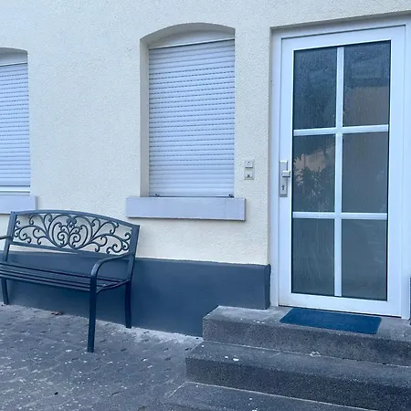 Zentrale In Fuer 1-7 Personen * Friedrichsdorf