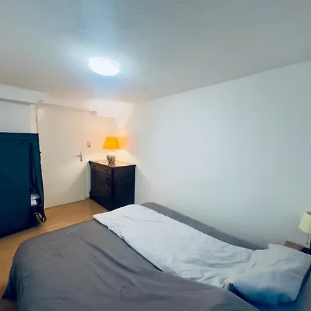 Zentrale In Fuer 1-7 Personen شقة *