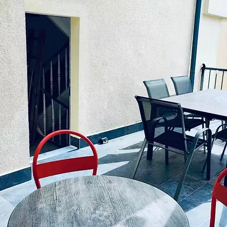 Zentrale In Fuer 1-7 Personen شقة *