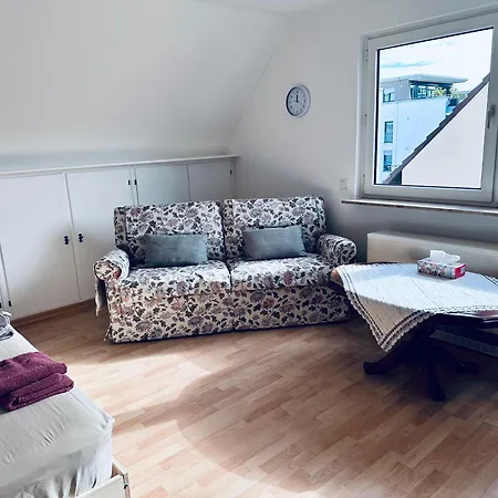 Zentrale In Fuer 1-7 Personen Apartment Friedrichsdorf