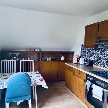 Zentrale In Fuer 1-7 Personen * Friedrichsdorf